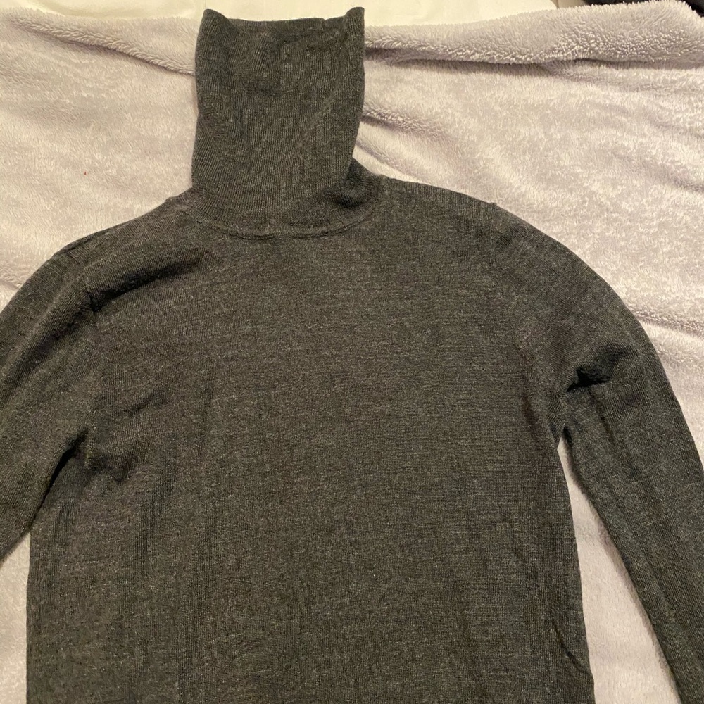 turtleneck
